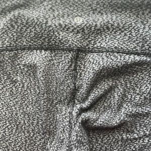 Lulu leggings size 4 used condition